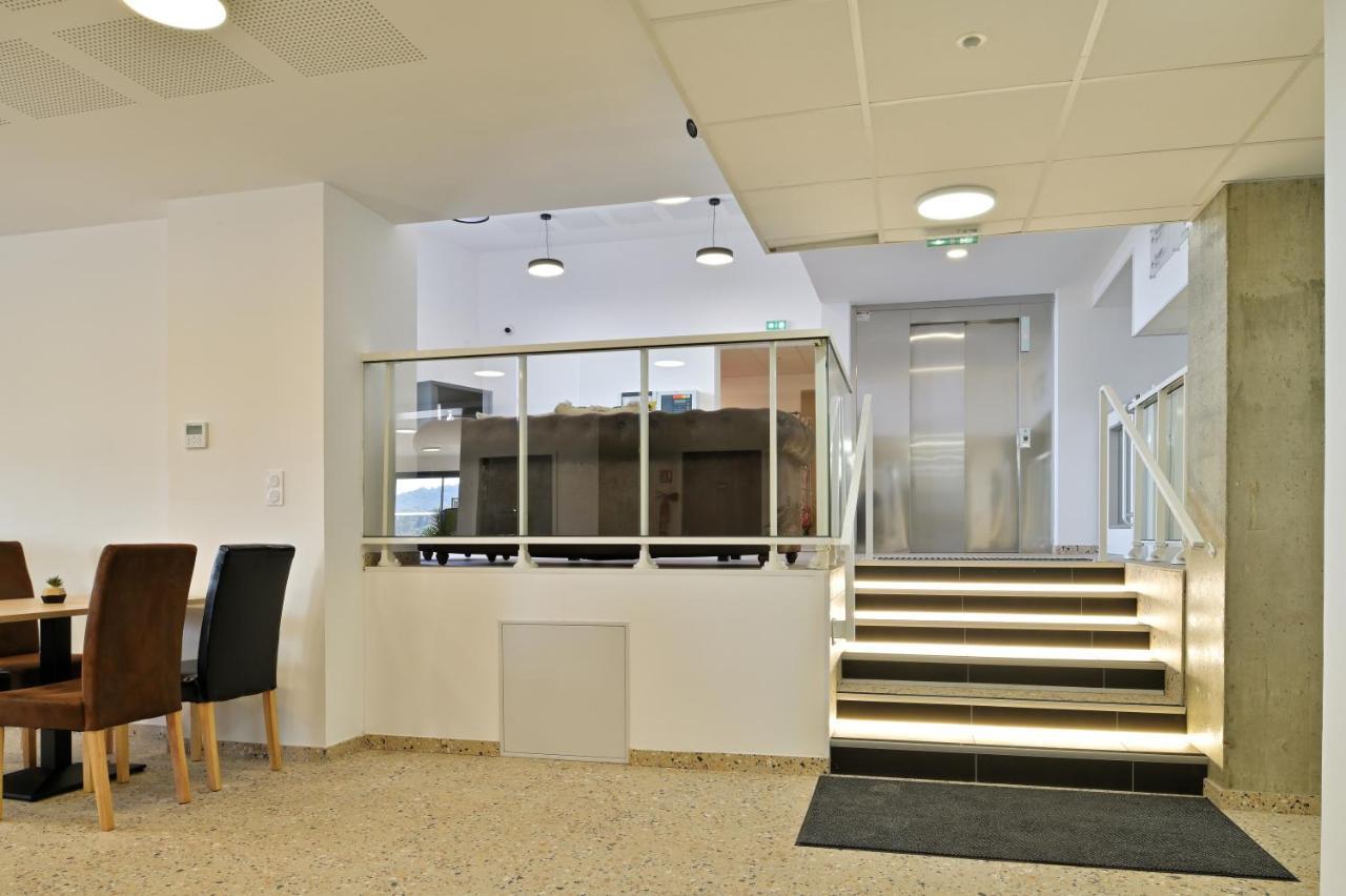 Easy Aparthotel 2*